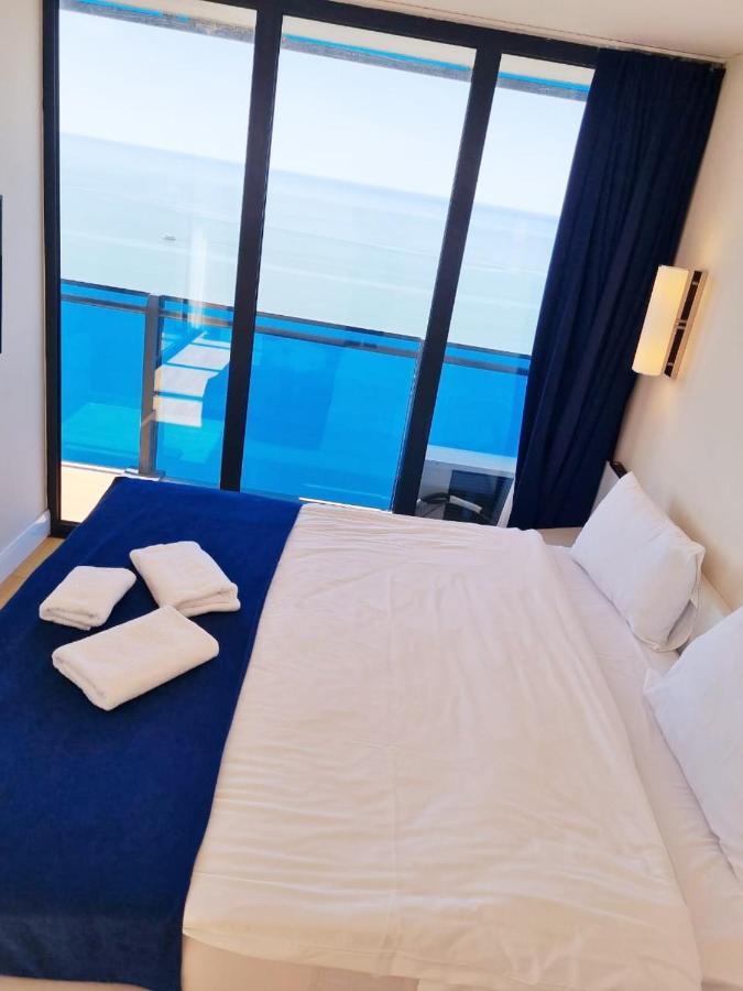 D Block Of New Luxurious Orbi City Batoumi Extérieur photo