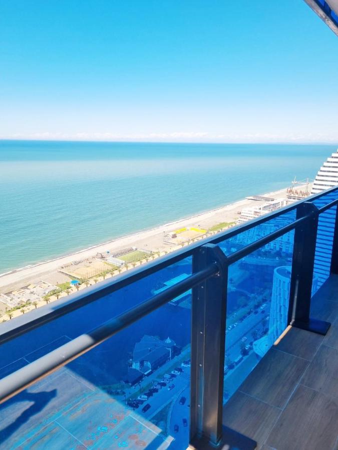 D Block Of New Luxurious Orbi City Batoumi Extérieur photo