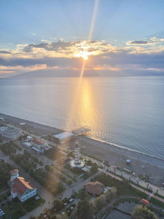 D Block Of New Luxurious Orbi City Batoumi Extérieur photo