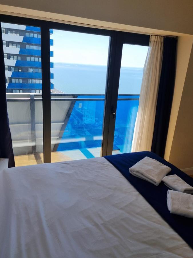 D Block Of New Luxurious Orbi City Batoumi Extérieur photo